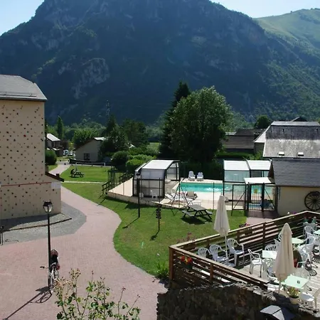 Avec Piscine En Vallee D'ossau Apartment *