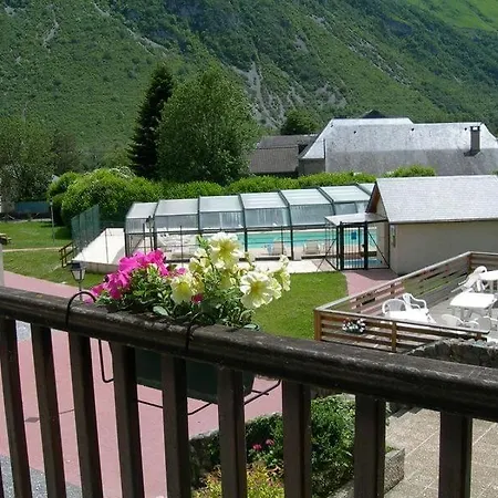 Avec Piscine En Vallee D'ossau